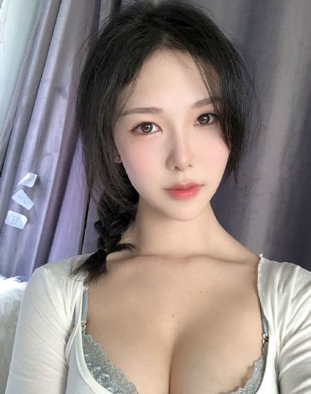 熟女人妻国产盗摄_BD国语在线观看完整版