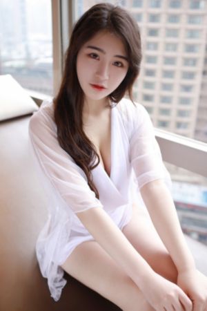 欧美床上揉胸动态图片_DVD高清完整版