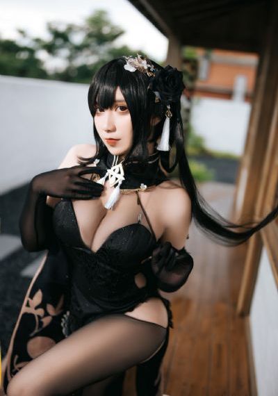 欧美大吊大战美女_国语版完整版