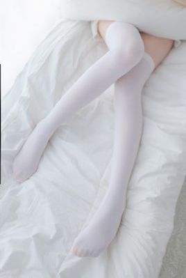 丝袜欧美人妖_国产剧电影完整版